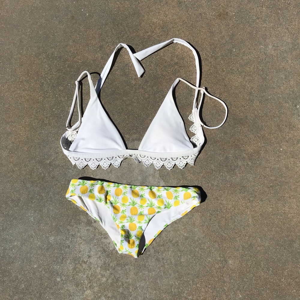 Swimsuits 👙 - Picture 2 of 5